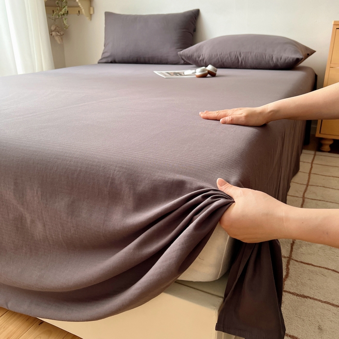 91家纺网 家纺一手货源 找家纺 蜜宿 2025新款A类全棉人字纹床单 床单：炭灰