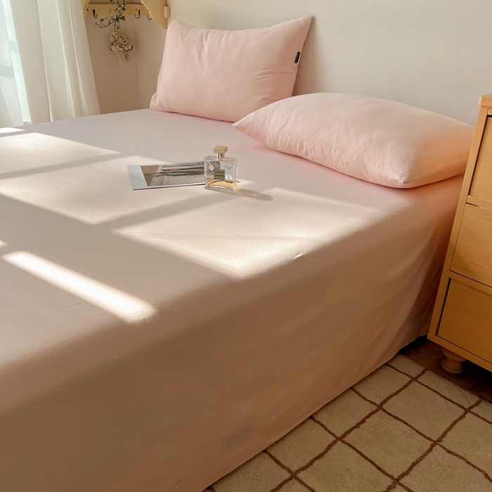 91家纺网 家纺一手货源 找家纺 蜜宿 2025新款A类全棉人字纹床单 床单：樱粉