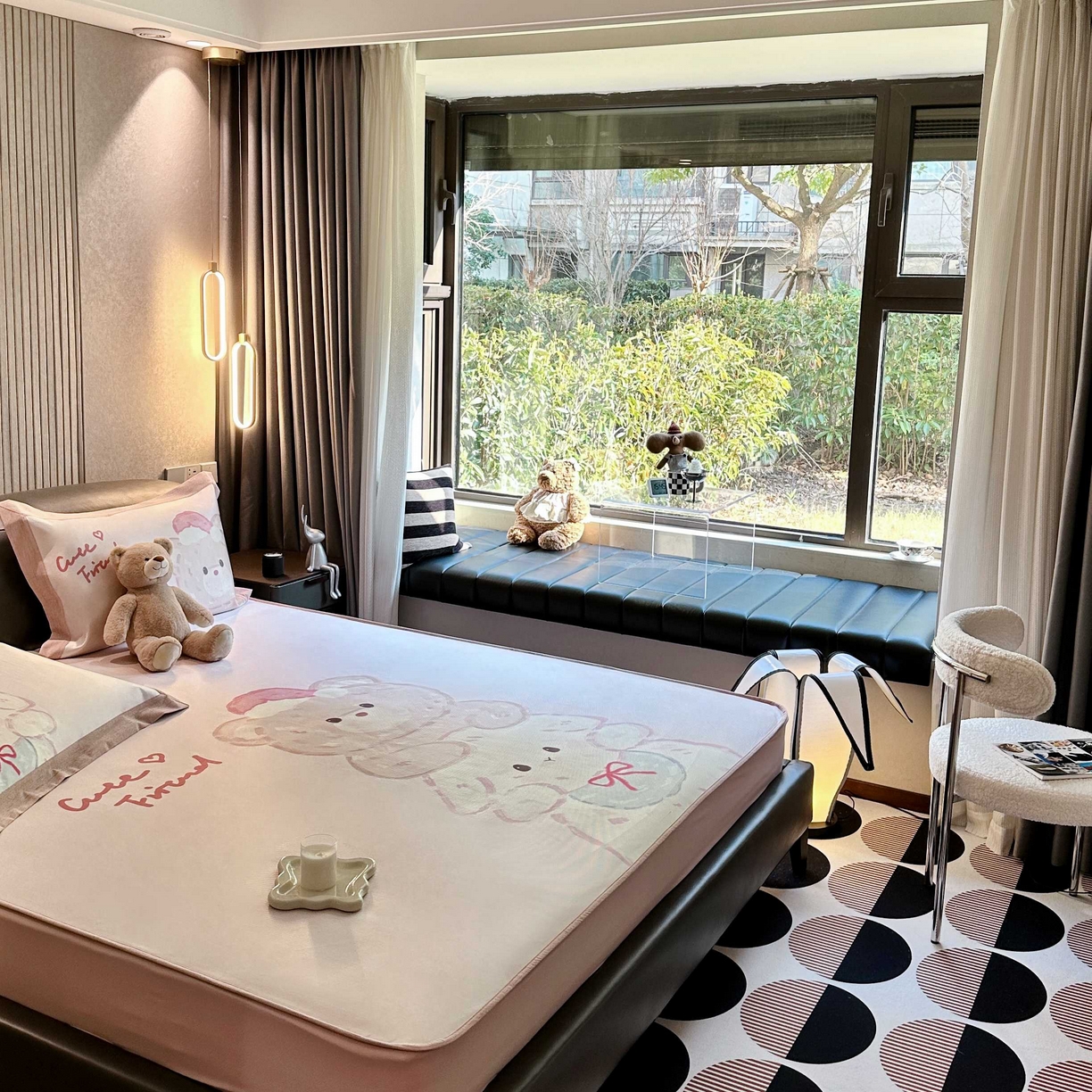 91家纺网 家纺一手货源 找家纺 JUICY 橘滋家纺 2025新款夏日高端轻奢数码冰丝奢简高级凉席床笠 叠叠乐园