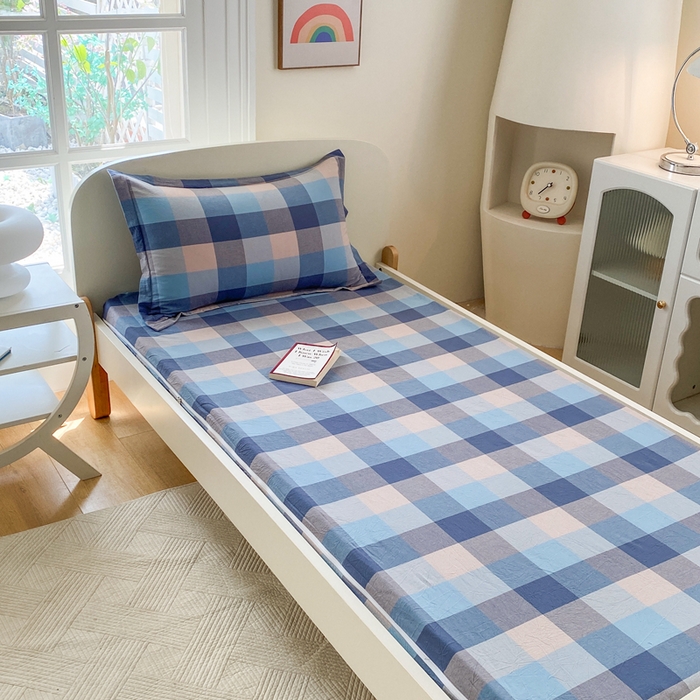 91家纺网 家纺一手货源 找家纺 凌云家纺 2025新款A类全棉水洗棉床垫套 英伦格蓝