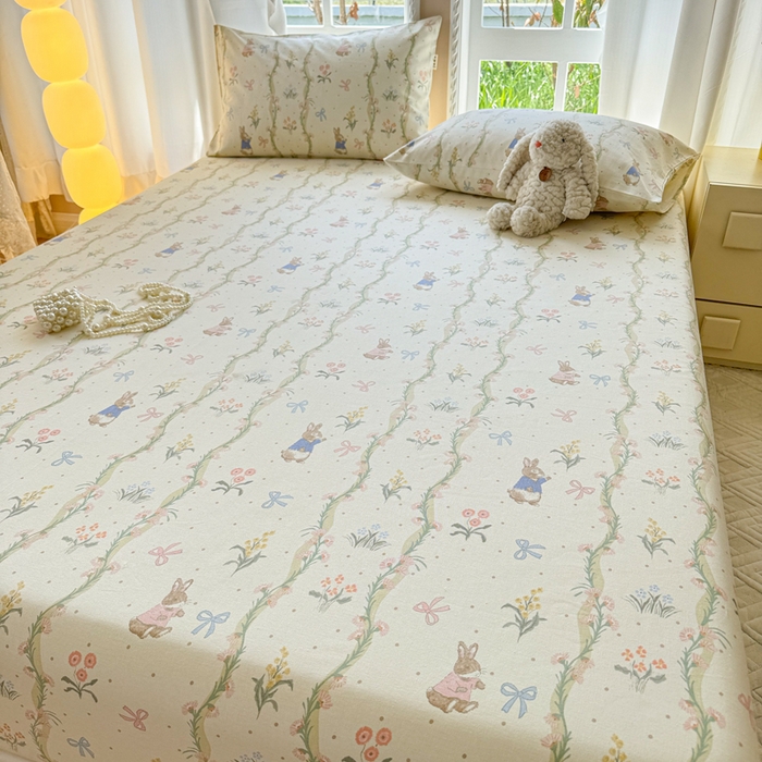 91家纺网 家纺一手货源 找家纺 2025新款老粗布三件套-床笠款 蔓藤兔