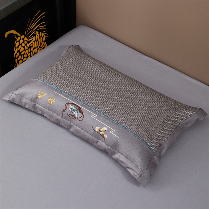 91家纺网 家纺一手货源 找家纺 织布人 2025新款荞麦枕夏季凉感科技布PE藤枕夏凉枕头成人家用防出汗枕头 夏凉科技布PE藤枕-灰色【茶香枕】 