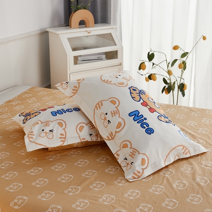 91家纺网 家纺一手货源 找家纺 （总）依庭 2025新款全棉印花花卉款四件套单品系列-单枕套