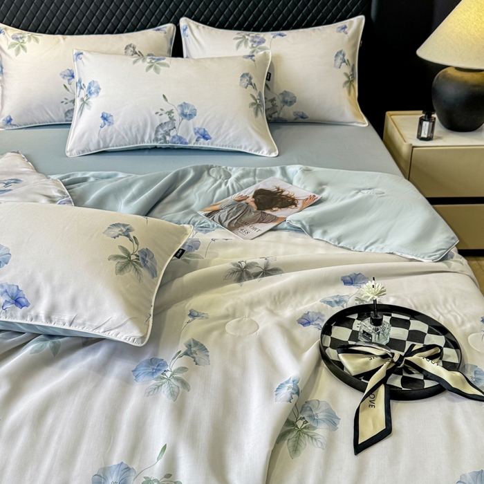 91家纺网 家纺一手货源 找家纺 芊寻家居 2025春夏新款50支莱赛尔天丝贡缎数码印花麻绳款四件套高端礼盒 流年兰