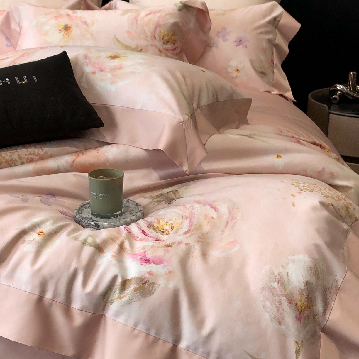 91家纺网 家纺一手货源 找家纺 2025年高支高密长绒棉专版活性数码印花系列四件套【券后控价——券后不低于378】 莉安娜-粉