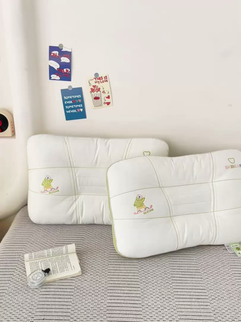 91家纺网 家纺一手货源 找家纺 （总）幸运草 2025新款恐龙满分睡眠决明子羽丝绒亲子枕芯