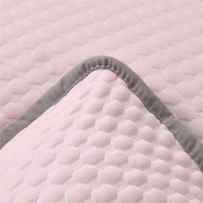 91家纺网 家纺一手货源 找家纺 大熊枕芯 2025新款冰豆豆凉感隔脏枕套 冰豆豆枕套-粉