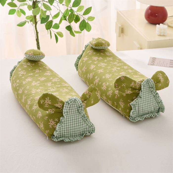 91家纺网 家纺一手货源 找家纺 大熊枕芯 2025新款田园风全棉印花双层纱萌趣兔子三角荞麦护颈枕枕头枕芯 田园兔三角枕-绿50*15*15cm/只