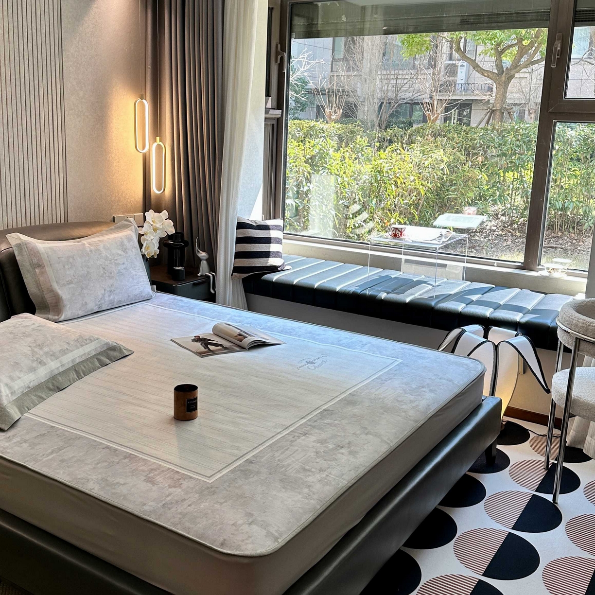 91家纺网 家纺一手货源 找家纺 JUICY 橘滋家纺 2025新款夏日高端轻奢数码冰丝奢简高级凉席床笠 巴黎暮色