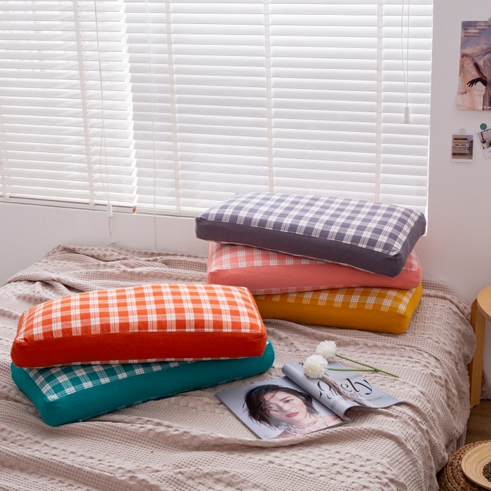 91家纺网 家纺一手货源 找家纺 明星枕业 2025新款水洗棉格子长方枕荞麦枕 布丁格橘30*60/只