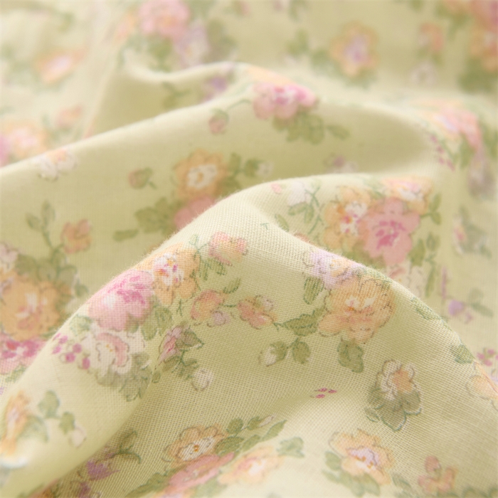 91家纺网 家纺一手货源 找家纺 大熊枕芯 2025新款田园风全棉印花双层纱萌趣兔子三角荞麦护颈枕枕头枕芯 田园土三角枕-浅黄50*15*15cm/只