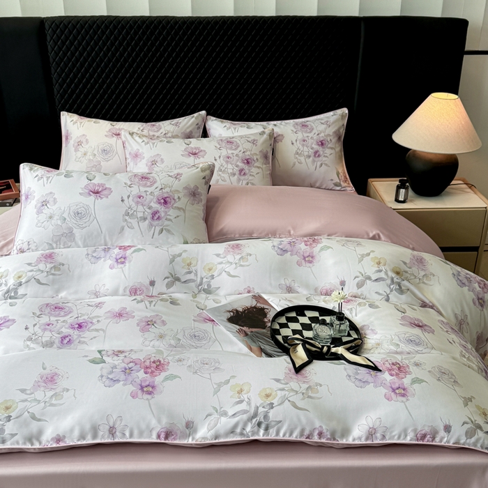 91家纺网 家纺一手货源 找家纺 芊寻家居 2025春夏新款50支莱赛尔天丝贡缎数码印花麻绳款四件套高端礼盒 春晓紫