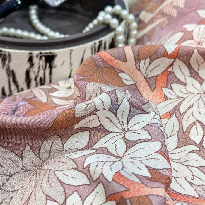 91家纺网 家纺一手货源 找家纺 宏羽纺家纺 2025年高支高密大版数码印花春夏新品 秘境-香芋