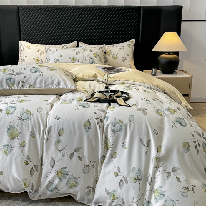 91家纺网 家纺一手货源 找家纺 芊寻家居 2025春夏新款50支莱赛尔天丝贡缎数码印花麻绳款四件套高端礼盒 花意盈香灰