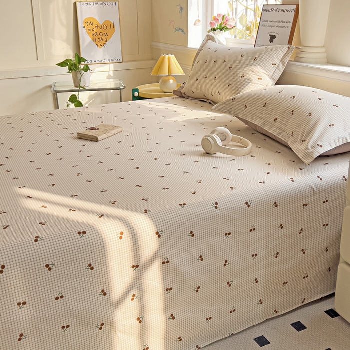 91家纺网 家纺一手货源 找家纺 依庭 2025新款全棉印花花卉款四件套单品系列-单床单 樱姿-A版