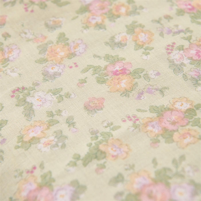 91家纺网 家纺一手货源 找家纺 大熊枕芯 2025新款田园风全棉印花双层纱萌趣兔子三角荞麦护颈枕枕头枕芯 田园土三角枕-浅黄50*15*15cm/只