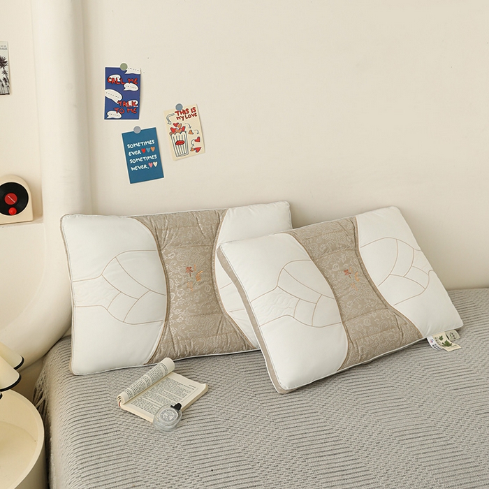 91家纺网 家纺一手货源 找家纺 （总）幸运草 2025新款提花刺绣荞麦壳羽丝绒分区枕