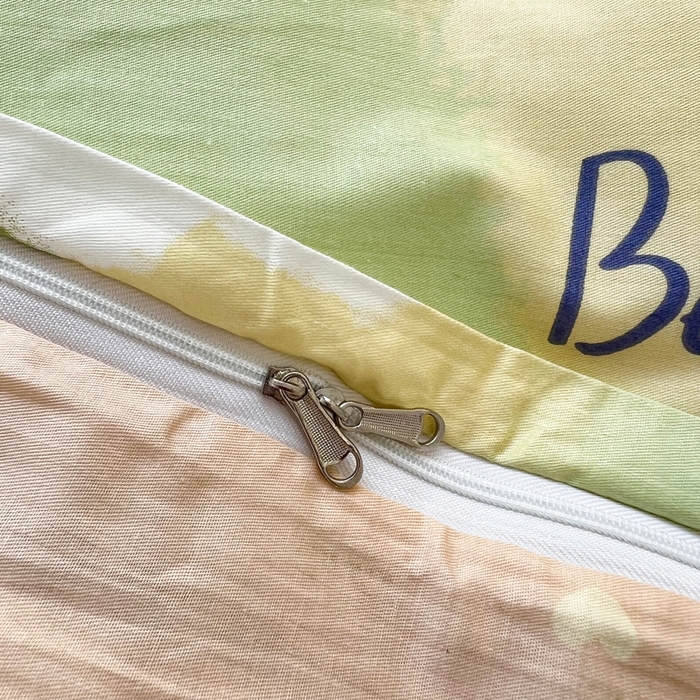 91家纺网 家纺一手货源 找家纺 依庭 2025新款全棉印花花卉款四件套单品系列-单被套 花蜜草莓