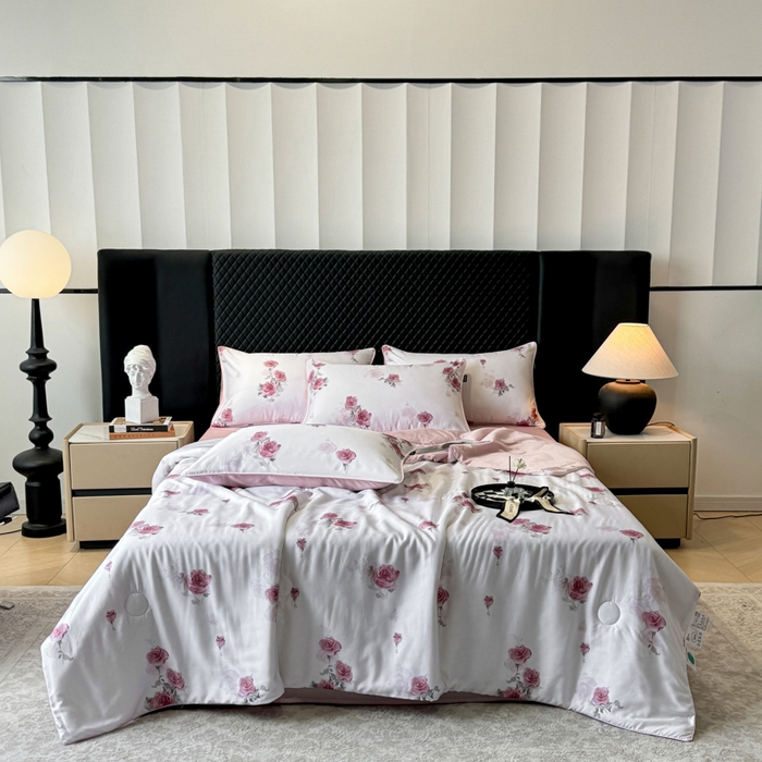 91家纺网 家纺一手货源 找家纺 洺兰家居 2025春夏新款100支莱赛尔天丝贡缎数码印花麻绳款四件套高端礼盒 玫瑰雅韵