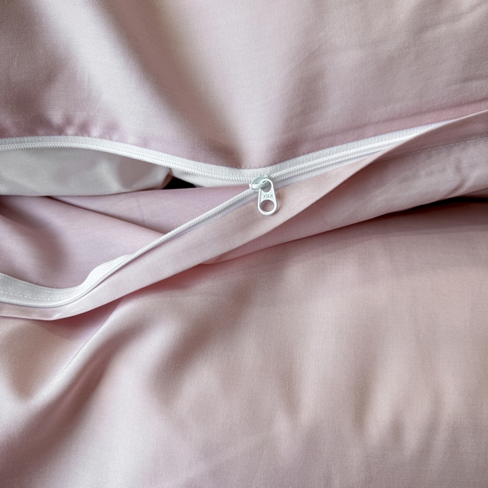 91家纺网 家纺一手货源 找家纺 芊寻家居 2025春夏新款50支莱赛尔天丝贡缎数码印花麻绳款四件套高端礼盒 春晓紫