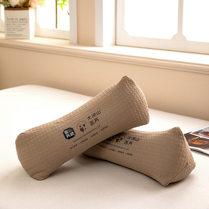 91家纺网 家纺一手货源 找家纺 枕之坊 2025新款针织三角颈椎枕 三角咖色12*40*15cm/只