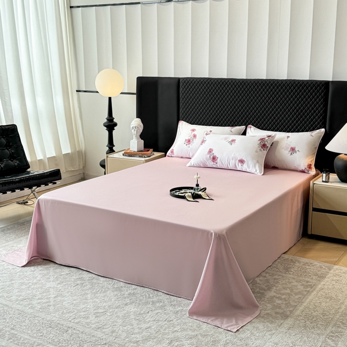 91家纺网 家纺一手货源 找家纺 芊寻家居 2025春夏新款50支莱赛尔天丝贡缎数码印花麻绳款四件套高端礼盒 玫瑰雅韵