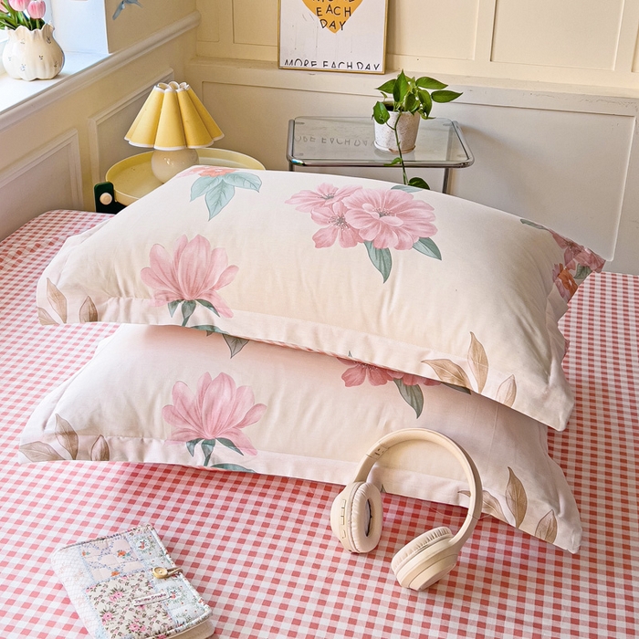 91家纺网 家纺一手货源 找家纺 依庭 2025新款全棉印花花卉款四件套单品系列-单枕套 抒情花季