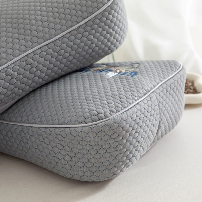 91家纺网 家纺一手货源 找家纺 织布人 2025新款荞麦枕夏季凉感豆豆枕茶叶枕夏凉荞麦枕学生成人家用硬枕 夏凉豆豆护颈椎款-立体蝴蝶灰荞麦枕