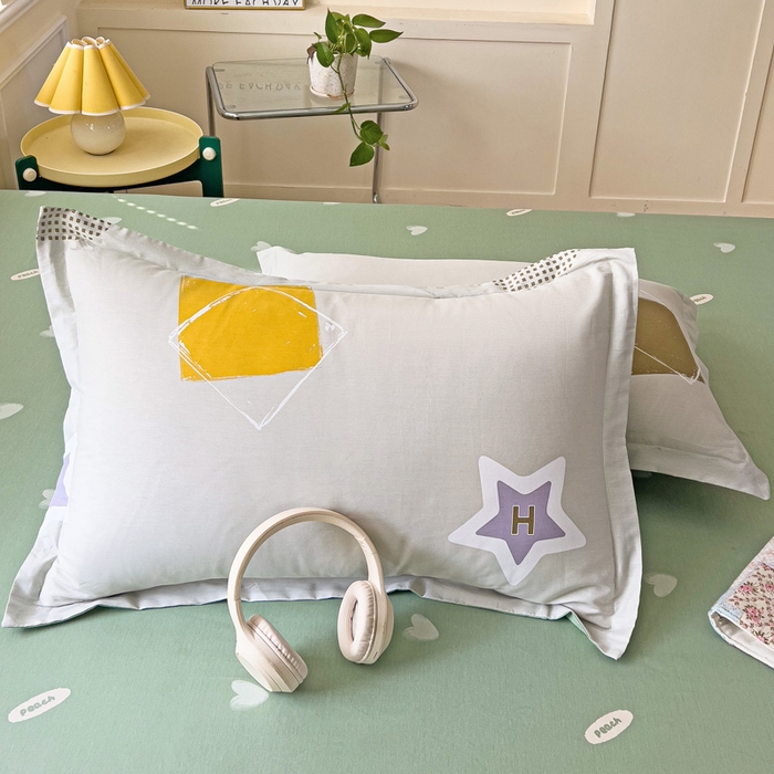 91家纺网 家纺一手货源 找家纺 依庭 2025新款全棉印花花卉款四件套单品系列-单枕套 星烁