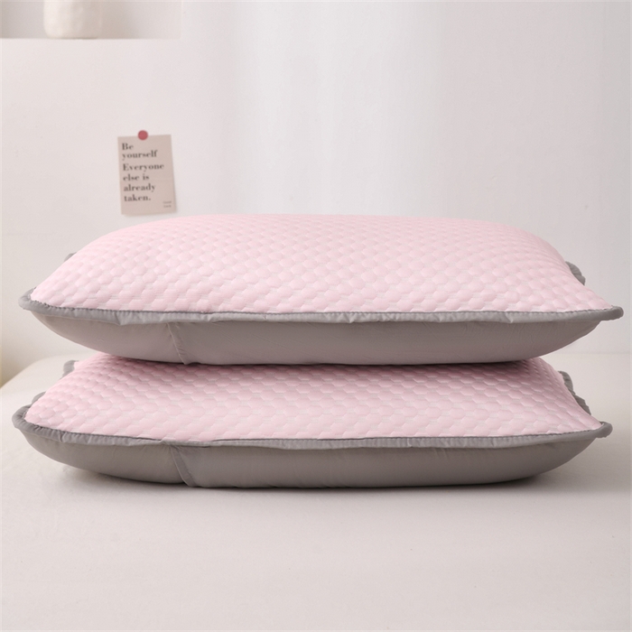 91家纺网 家纺一手货源 找家纺 大熊枕芯 2025新款冰豆豆凉感隔脏枕套 冰豆豆枕套-粉