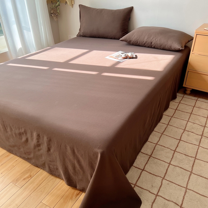 91家纺网 家纺一手货源 找家纺 蜜宿 2025新款A类全棉人字纹床单 床单：深棕