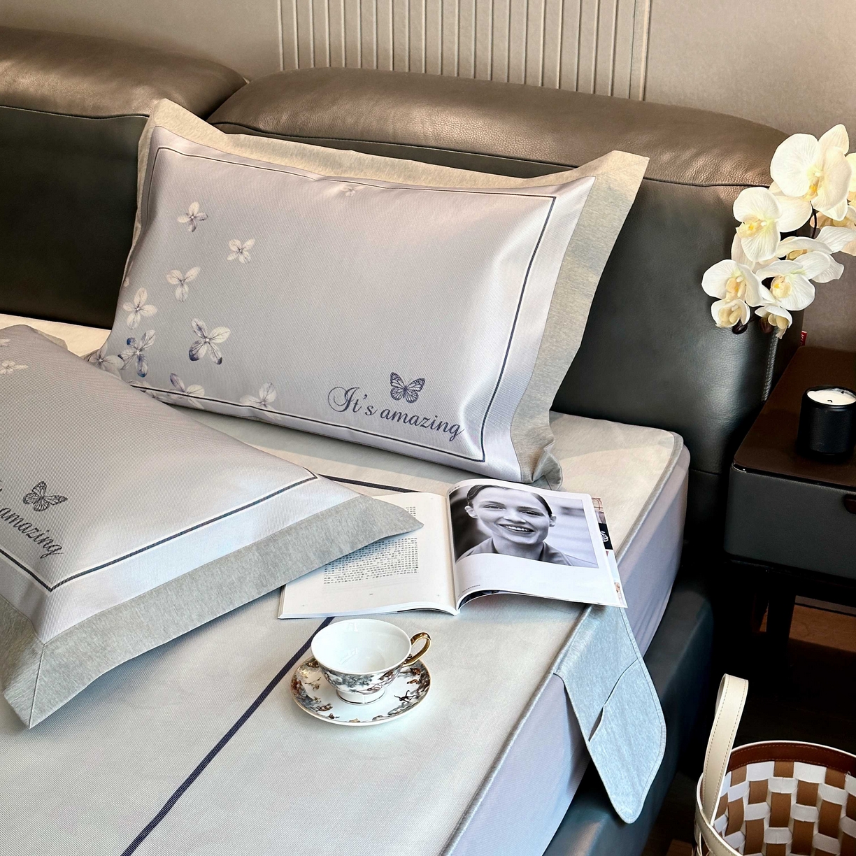 91家纺网 家纺一手货源 找家纺 JUICY 橘滋家纺 2025新款夏日高端轻奢数码冰丝奢简高级凉席床笠 爱琴海微风