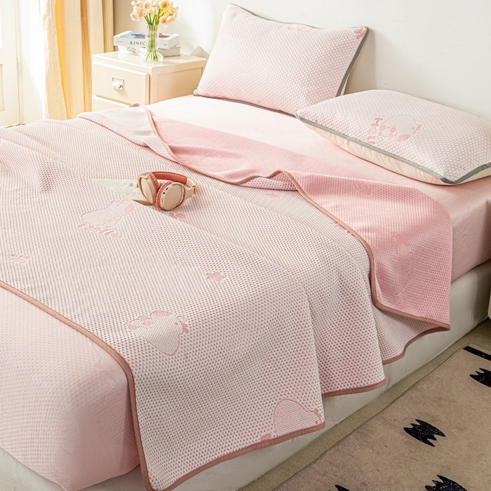 91家纺网 家纺一手货源 找家纺 梦初语 2025新款A类华夫格冰豆豆夏被子针织提花凉感夏凉被单双人空调被可机水洗 卡皮巴拉熊-粉