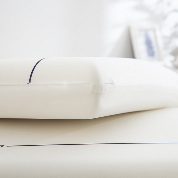 91家纺网 家纺一手货源 找家纺 大黄蜂家居家纺 2025新款针织空气层防水面包枕套 面包记忆枕芯