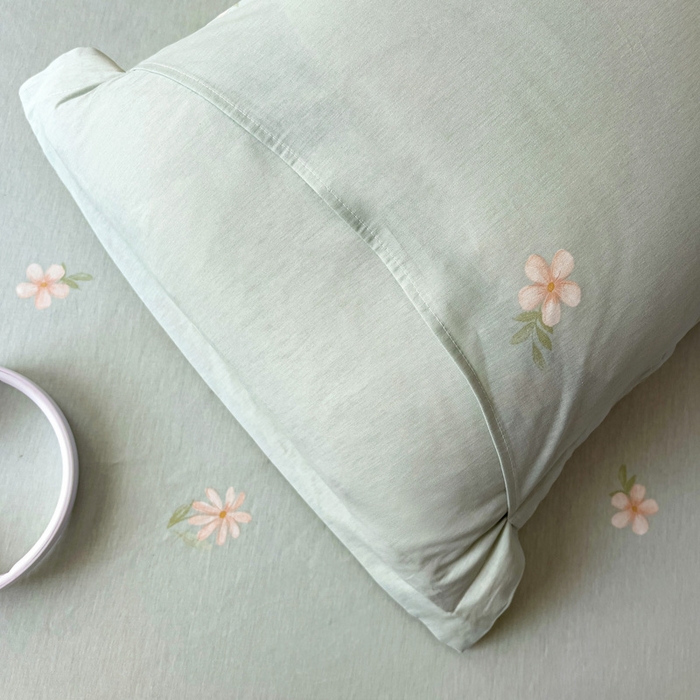 91家纺网 家纺一手货源 找家纺 依庭 2025新款全棉印花花卉款四件套单品系列-单枕套 云裳花谷