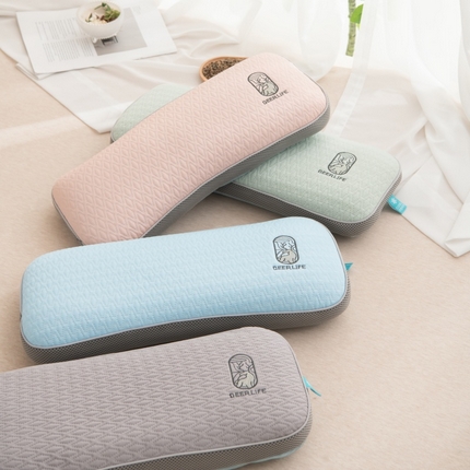 91家纺网 家纺一手货源 找家纺 （总）仁宇枕业 2025新款新品清凉夏季凉豆豆一鹿有你系列骨头护颈头枕腰枕荞麦枕头枕芯