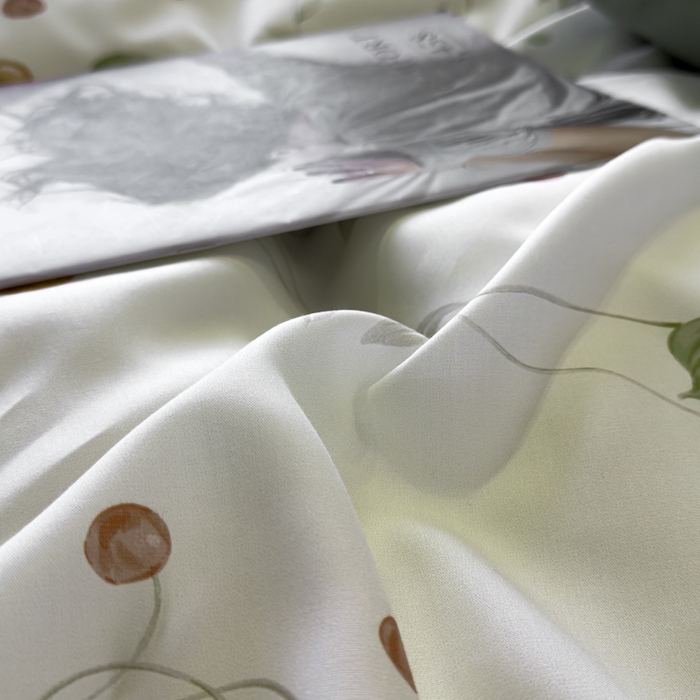 91家纺网 家纺一手货源 找家纺 芊寻家居 2025春夏新款50支莱赛尔天丝贡缎数码印花麻绳款四件套高端礼盒 果蔓白