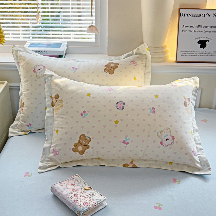 91家纺网 家纺一手货源 找家纺 依庭 2025新款全棉印花花卉款四件套单品系列-单枕套 芋泥小狗