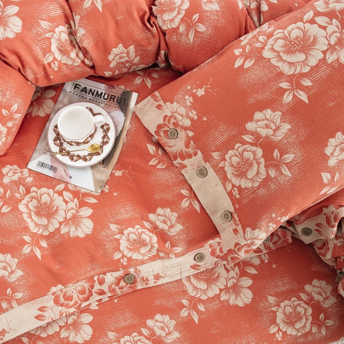 91家纺网 家纺一手货源 找家纺 鲁爱家纺供货 2025新款全棉色织双层纱纽扣款四件套 云纱-桔红