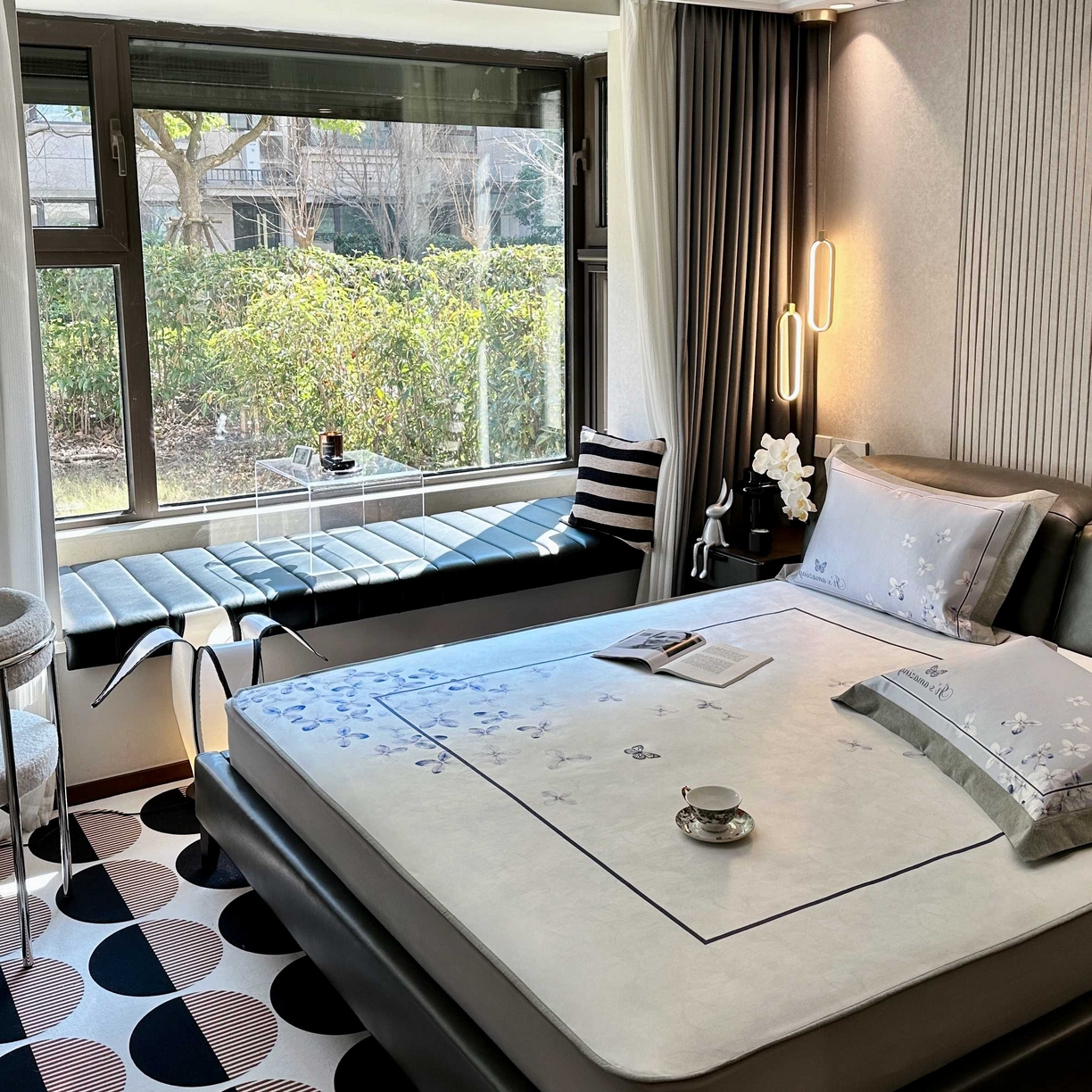 91家纺网 家纺一手货源 找家纺 JUICY 橘滋家纺 2025新款夏日高端轻奢数码冰丝奢简高级凉席床笠 爱琴海微风