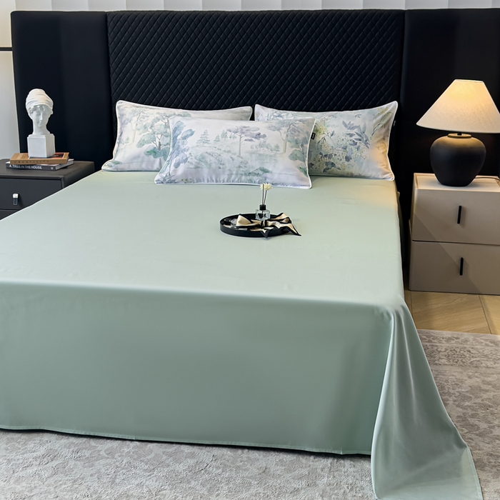 91家纺网 家纺一手货源 找家纺 芊寻家居 2025春夏新款50支莱赛尔天丝贡缎数码印花麻绳款四件套高端礼盒 远山黛兰绿