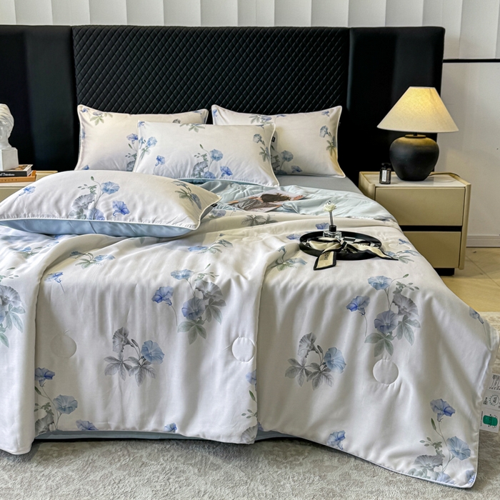 91家纺网 家纺一手货源 找家纺 芊寻家居 2025春夏新款50支莱赛尔天丝贡缎数码印花麻绳款四件套高端礼盒 流年兰