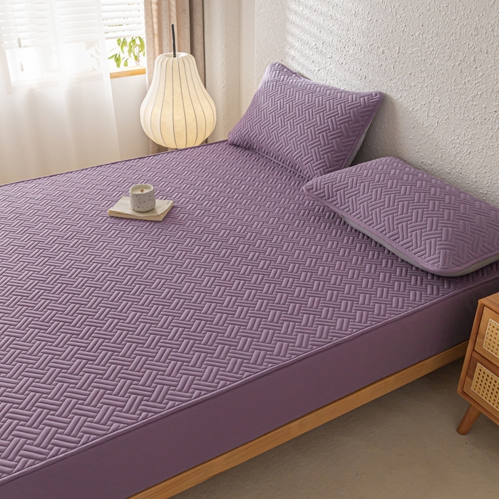 91家纺网 家纺一手货源 找家纺 欧邦 2025新款四季款纯色水洗棉夹棉床笠床垫保护罩-场景一 条格-魅紫