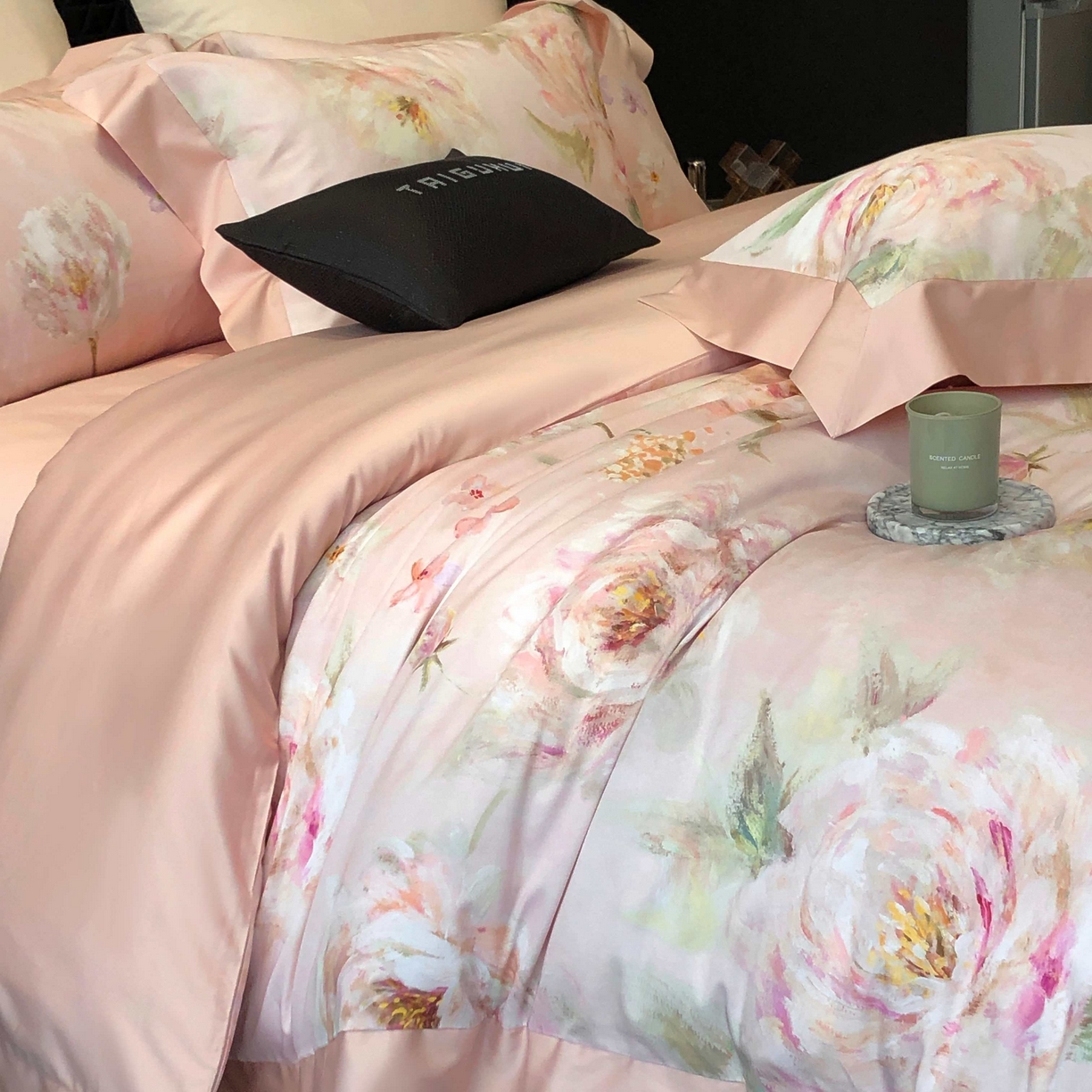 91家纺网 家纺一手货源 找家纺 2025年高支高密长绒棉专版活性数码印花系列四件套【券后控价——券后不低于378】 莉安娜-粉