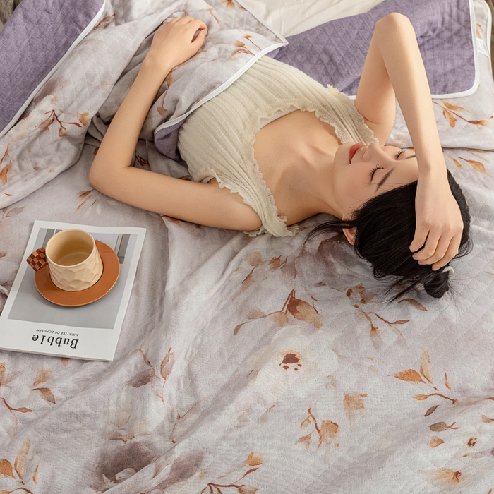 91家纺网 家纺一手货源 找家纺 乐家毛巾被（工厂自产自销） 2025新款A类全棉六层纱印花毛巾被 吴丹花开