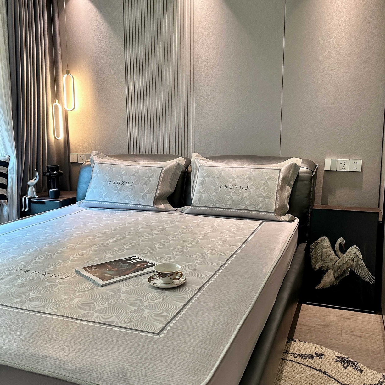 91家纺网 家纺一手货源 找家纺 JUICY 橘滋家纺 2025新款夏日高端轻奢数码冰丝奢简高级凉席床笠 伯爵