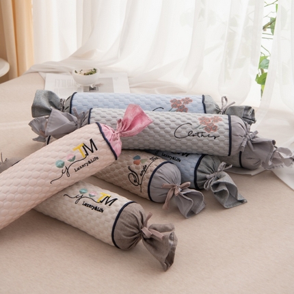 91家纺网 家纺一手货源 找家纺 （总）仁宇枕业 2025新款新品夏季凉豆豆圆形花草高粱壳糖果枕头颈椎枕腰枕芯