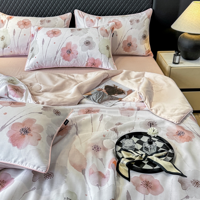 91家纺网 家纺一手货源 找家纺 洺兰家居 2025春夏新款100支莱赛尔天丝贡缎数码印花麻绳款四件套高端礼盒 花仙子粉