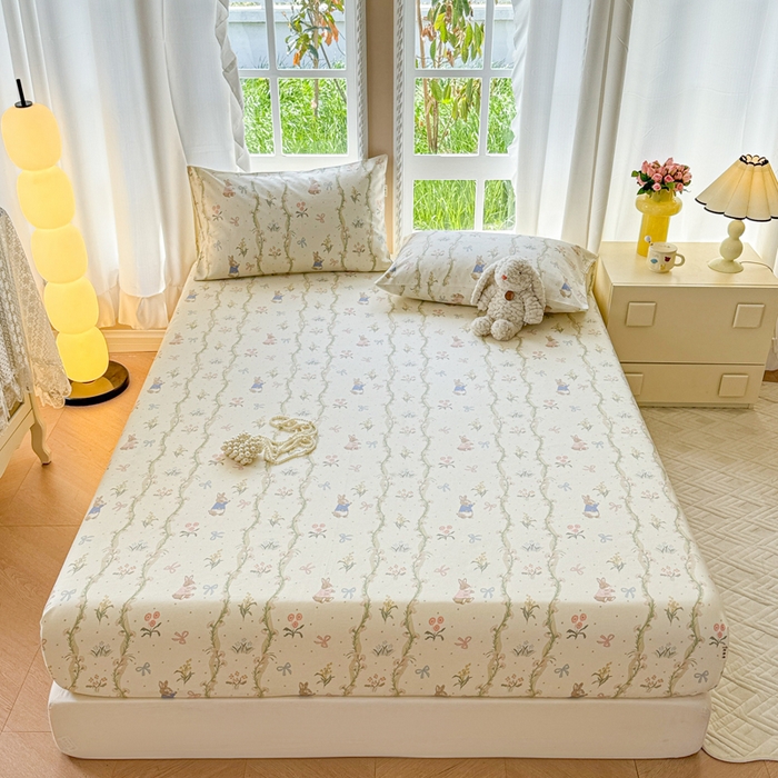 91家纺网 家纺一手货源 找家纺 2025新款老粗布三件套-床笠款 蔓藤兔