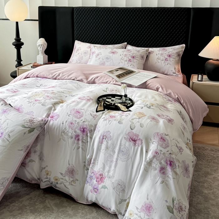 91家纺网 家纺一手货源 找家纺 芊寻家居 2025春夏新款50支莱赛尔天丝贡缎数码印花麻绳款四件套高端礼盒 春晓紫